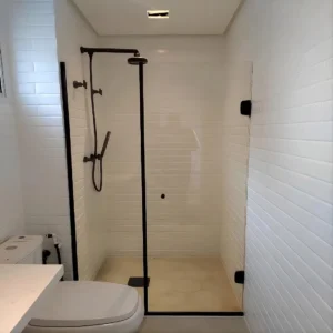 Box de Abrir incolor com preto